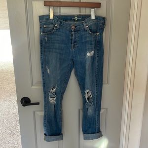 7 for all mankind boyfriend 90’s jeans. Sz 28